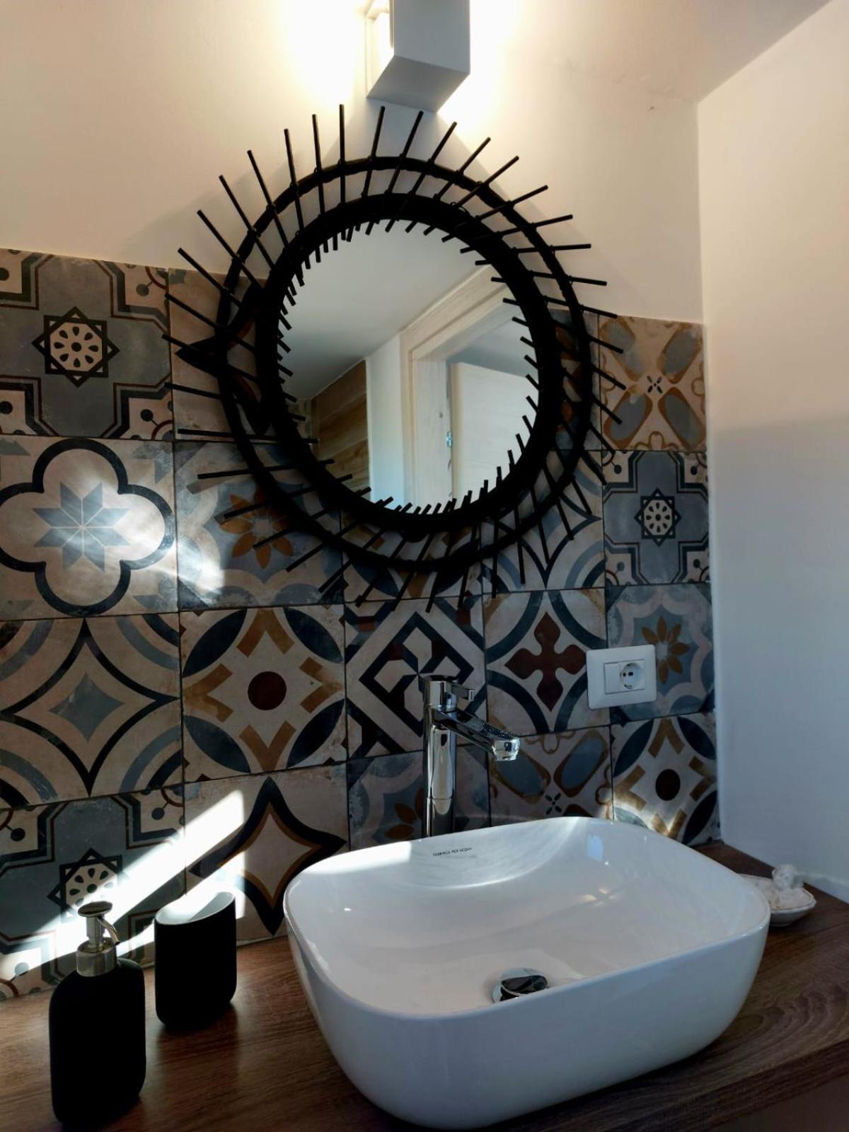 "Bnb Noto" - Charming Tiny House Eksteriør billede